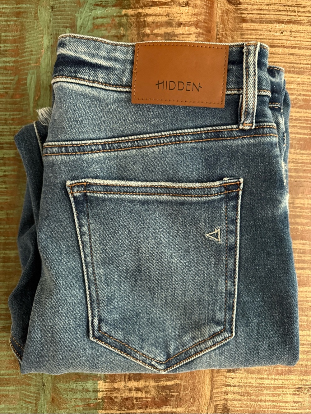 Hidden Jeans